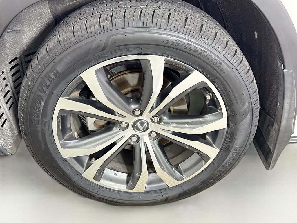 Thumbnail: 2018 Lexus RX - 32