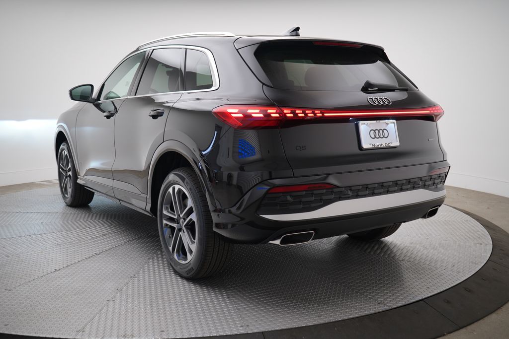 Thumbnail: 2026 Audi Q5 - 3
