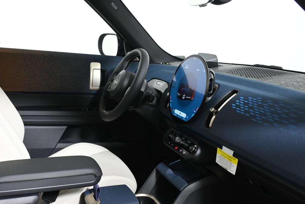Thumbnail: 2027 MINI Cooper Countryman - 28