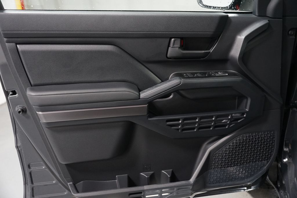 Thumbnail: 2026 Toyota 4Runner - 31