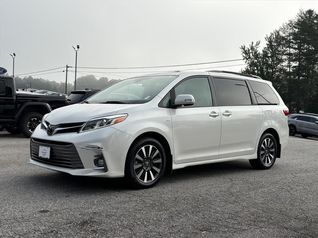 2020 Toyota Sienna Blanco (Blizzard Pearl) Minivan Tracción en las cuatro ruedas 8 velocidades Automática