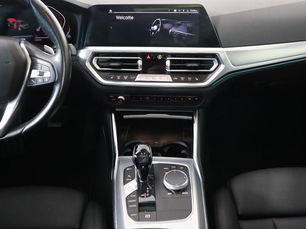 Thumbnail: 2021 BMW 3 Series - 14