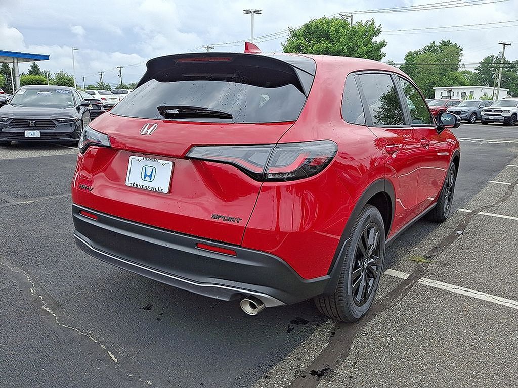 Thumbnail: 2026 Honda HR-V - 4