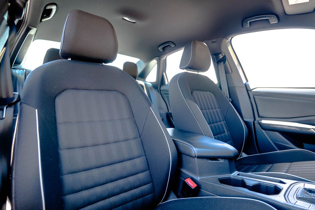 Used 2024 Volkswagen Jetta Sedan