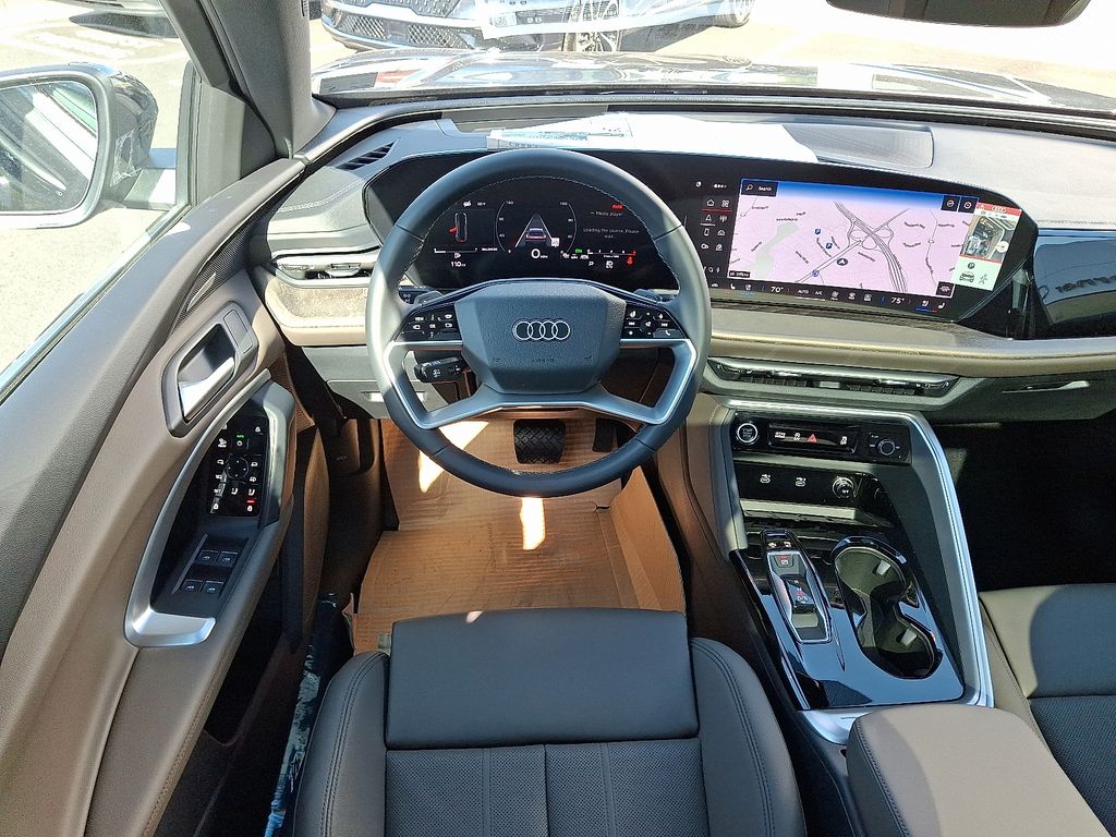 Thumbnail: 2025 Audi Q5 - 9