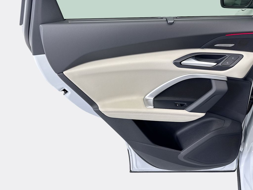 Thumbnail: 2026 Audi Q5 - 25