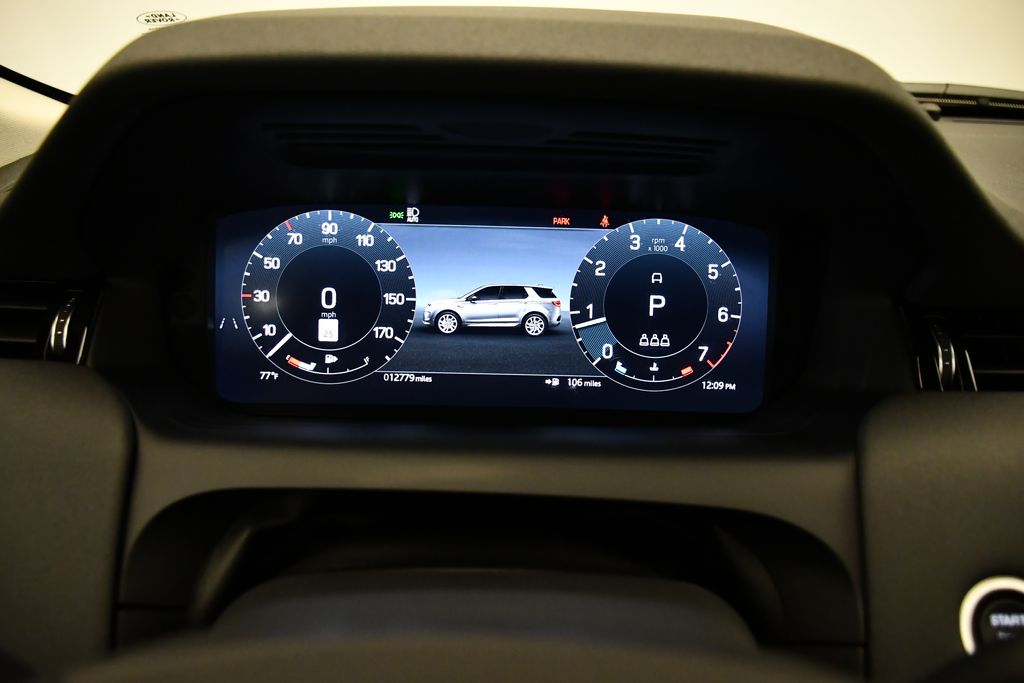Thumbnail: 2025 Land Rover Discovery Sport - 22
