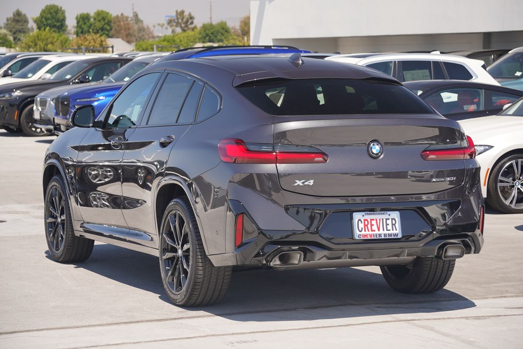 2025 BMW X4 xDrive30i 7