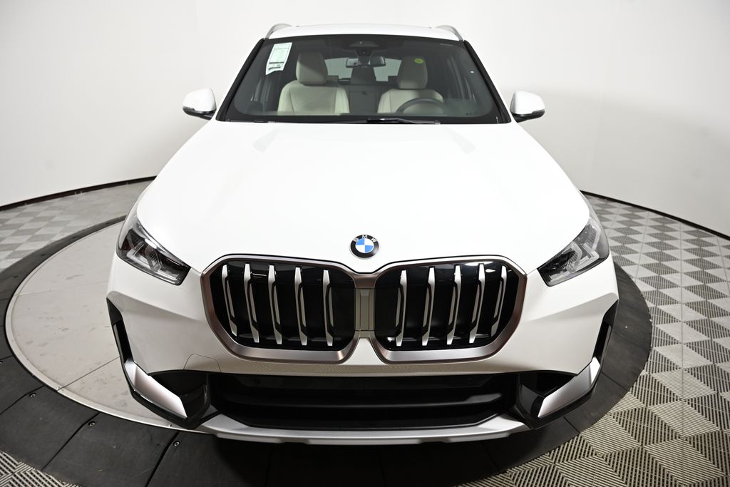 2025 BMW X1 xDrive28i 8
