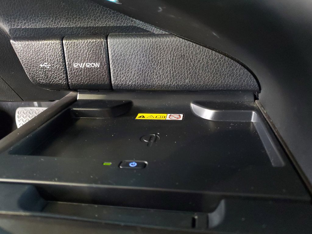 2023 Toyota Camry XSE - Photo 28