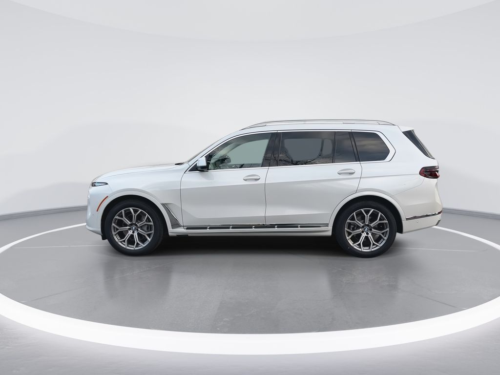 Thumbnail: 2026 BMW X7 - 5