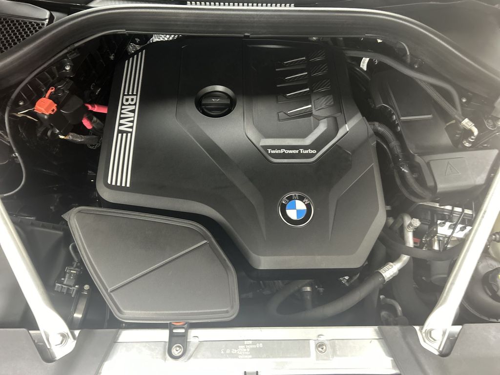 2022 BMW X4 xDrive30i 25