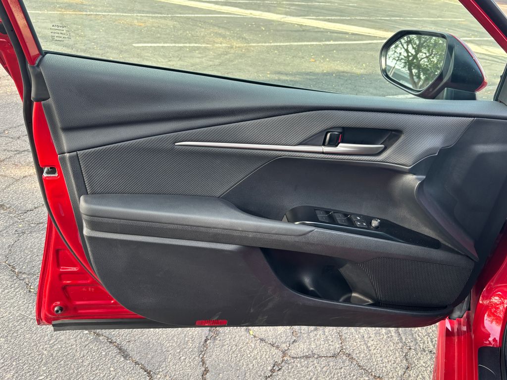 Thumbnail: 2025 Toyota Camry - 26