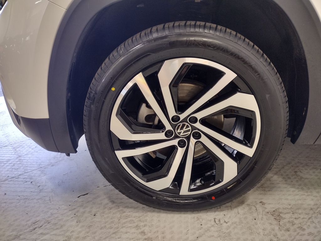 2023 Volkswagen Atlas 2.0T SEL