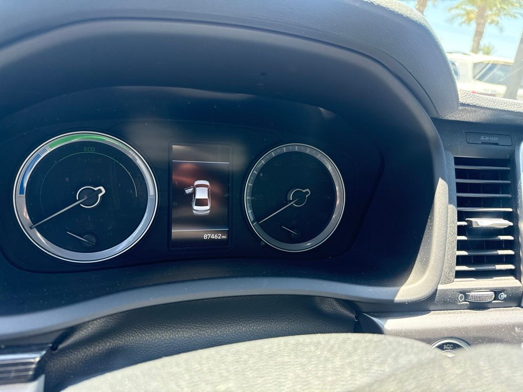 Thumbnail: 2019 Hyundai Sonata - 6