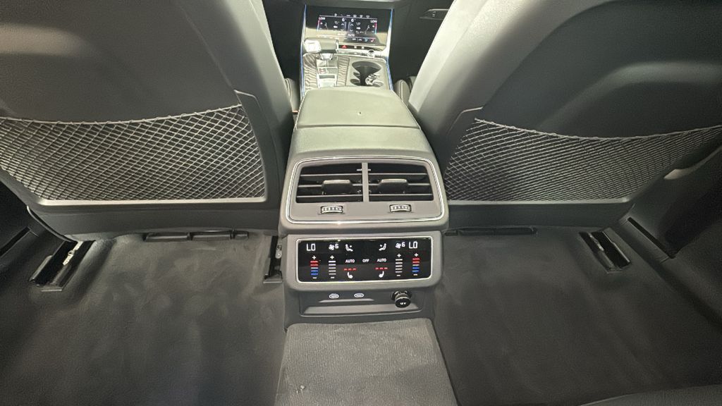 Thumbnail: 2025 Audi A6 - 25