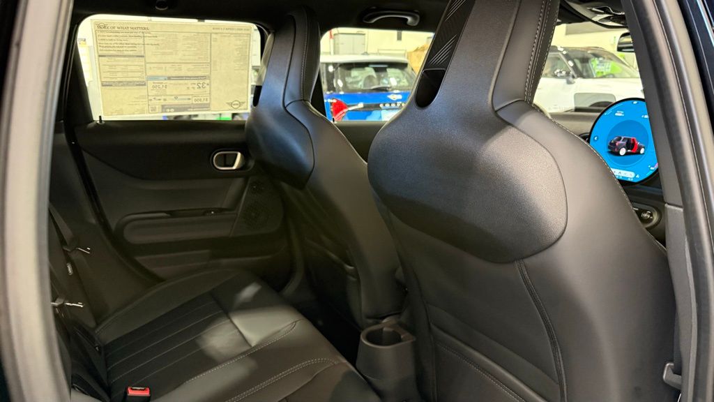 Thumbnail: 2026 MINI Cooper - 25