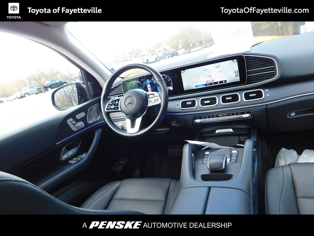 Thumbnail: 2023 Mercedes-Benz GLE - 3