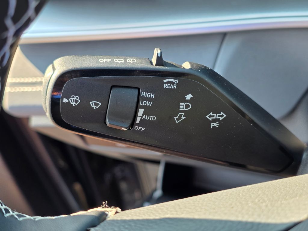 2026 Volkswagen Tiguan 2.0T SE Gray at Audi Porsche Sewickley