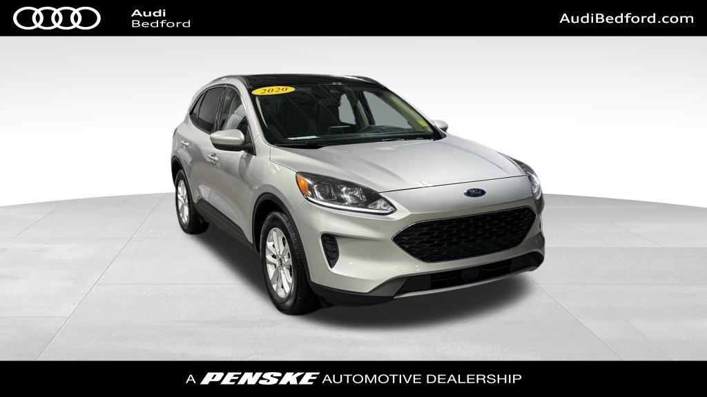 Thumbnail: 2020 Ford Escape - 3