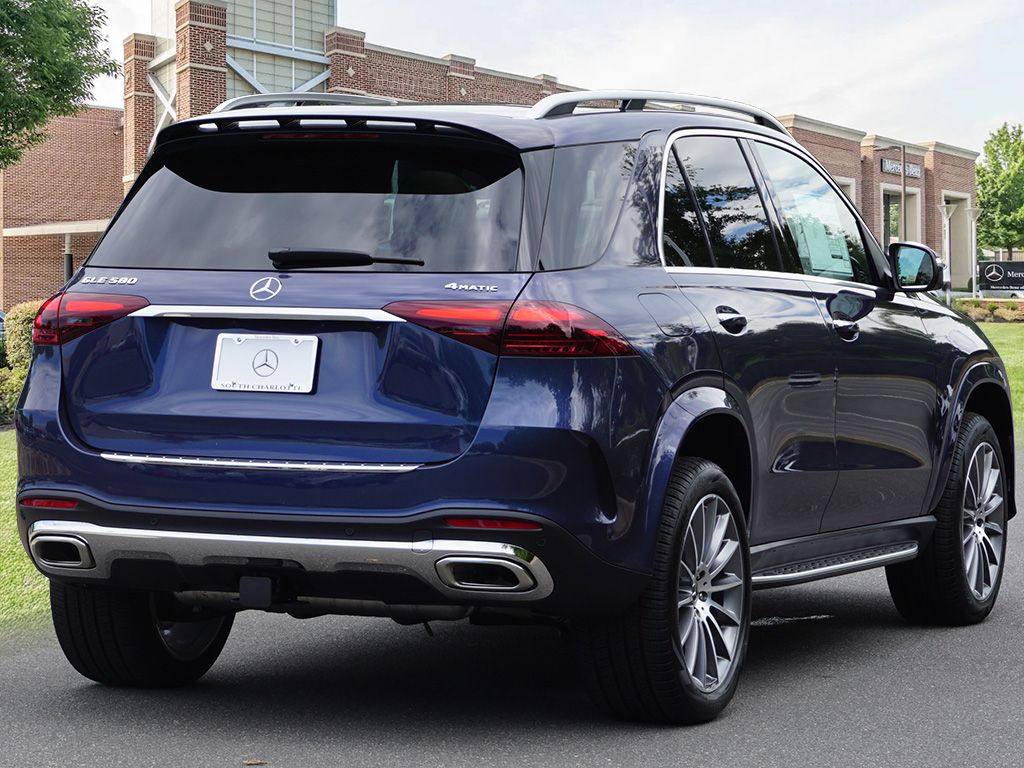 Thumbnail: 2026 Mercedes-Benz GLE - 6