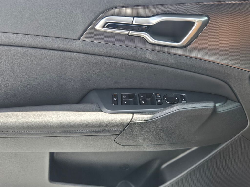 2027 Kia Sportage - $33,250