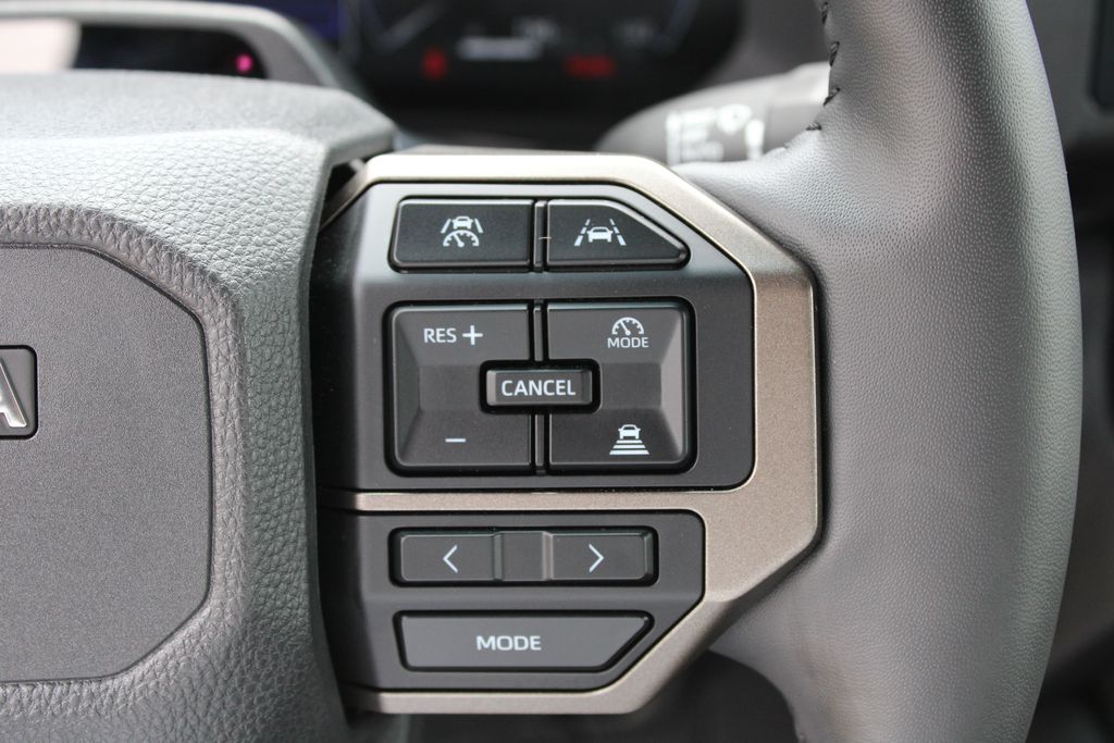 Used 2025  Toyota Base image 42