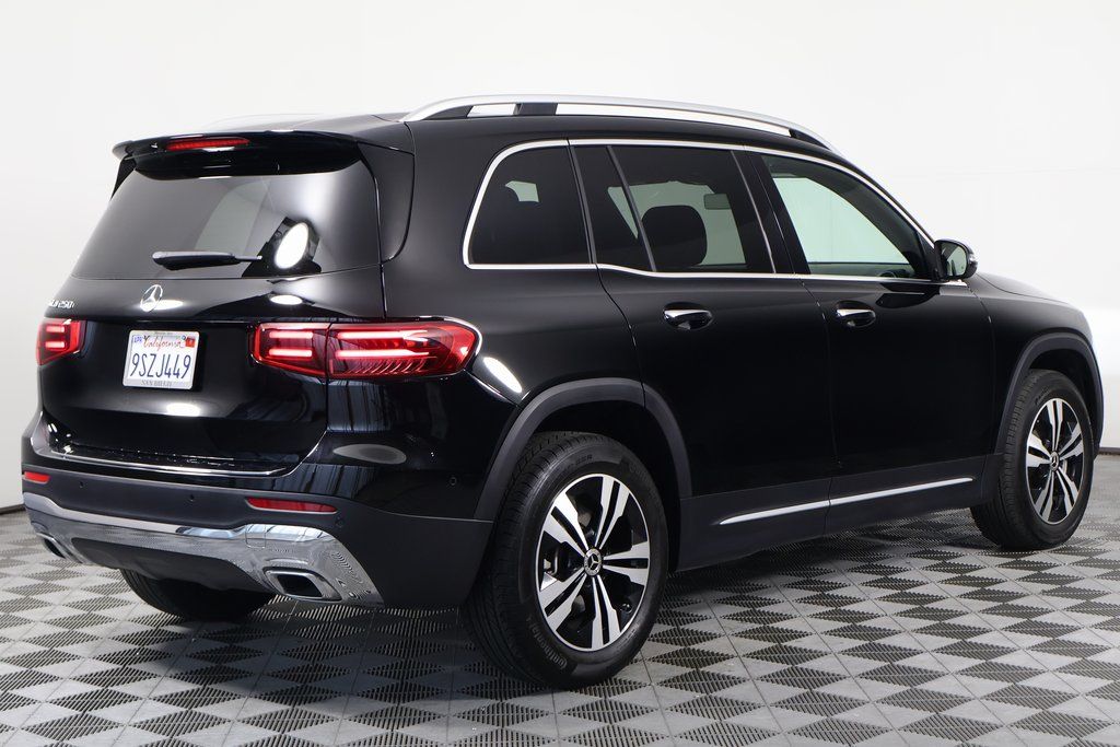 Thumbnail: 2025 Mercedes-Benz GLB - 4