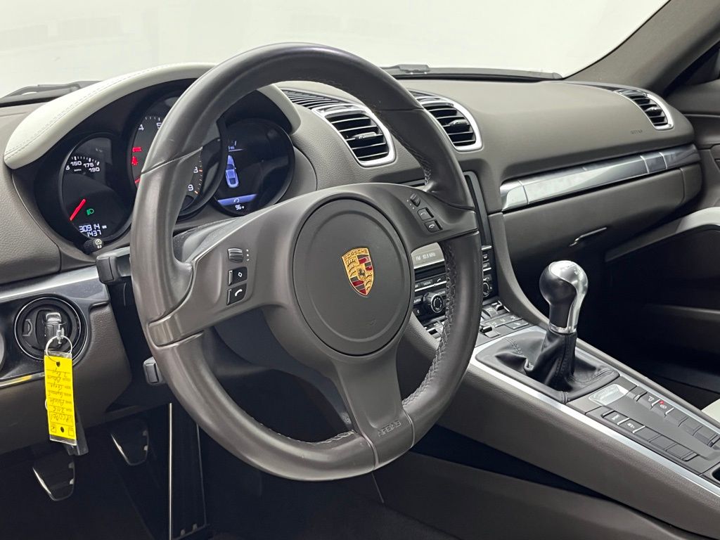 Thumbnail: 2016 Porsche Cayman - 12