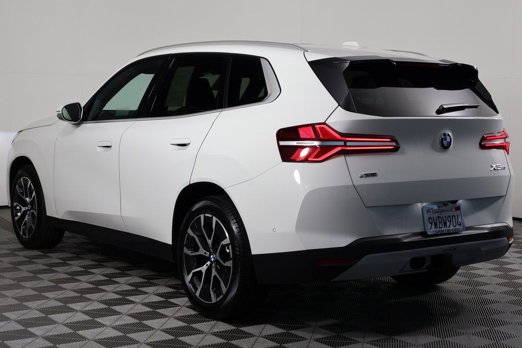Thumbnail: 2026 BMW X3 - 6