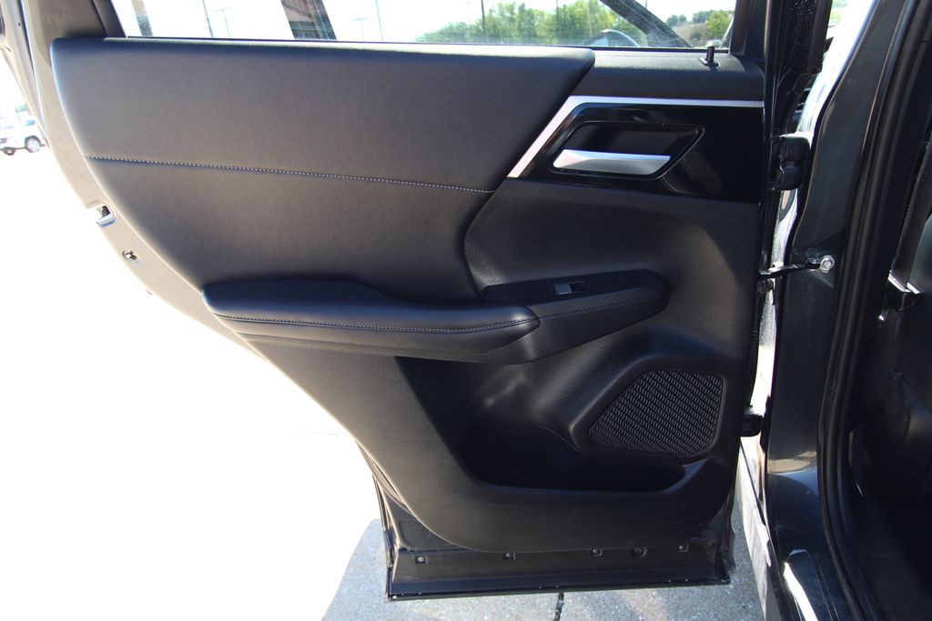 Used 2024 Mitsubishi Outlander SUV