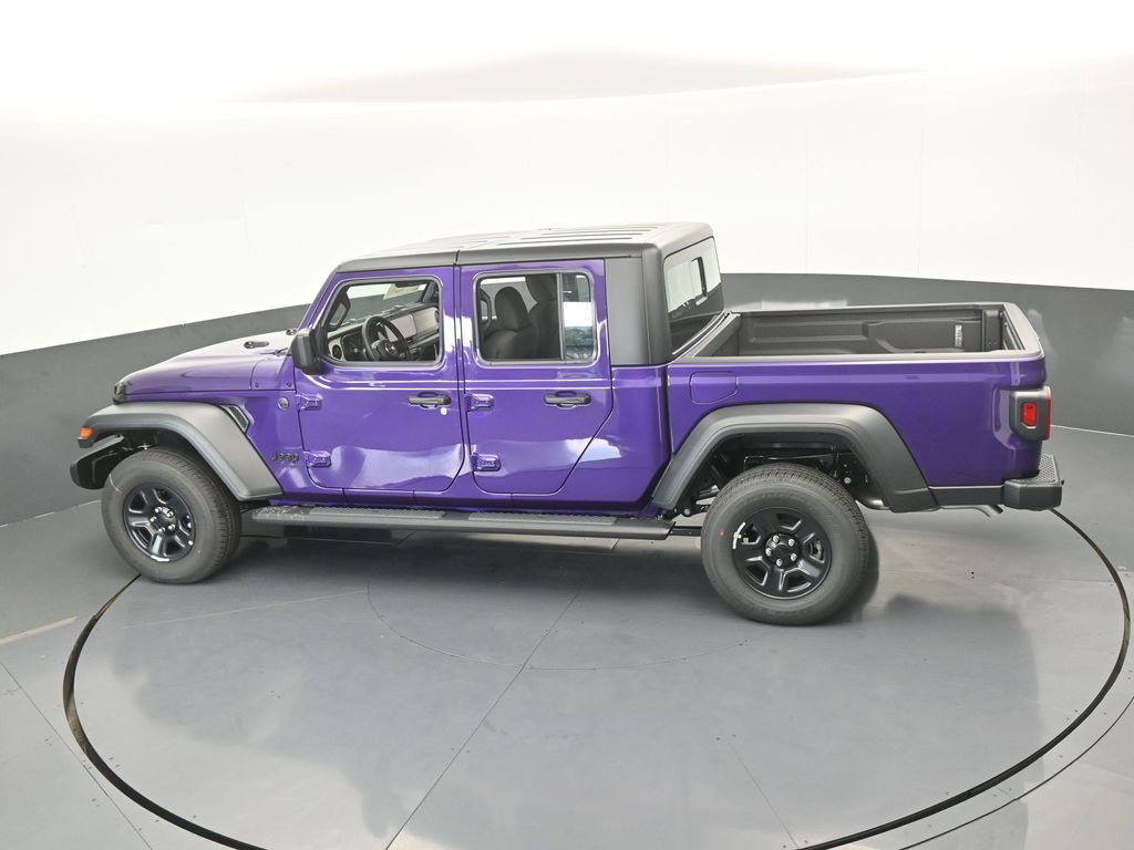 New 2026 Reign Jeep Sport image 39