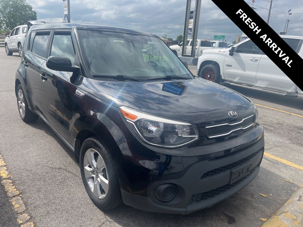 Shadow Black 2018 Kia Soul Base Wagon Front-Wheel Drive 6-Speed Automatic