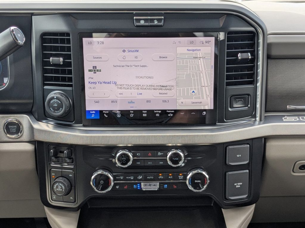 2025 Ford F-250 Super Duty Platinum