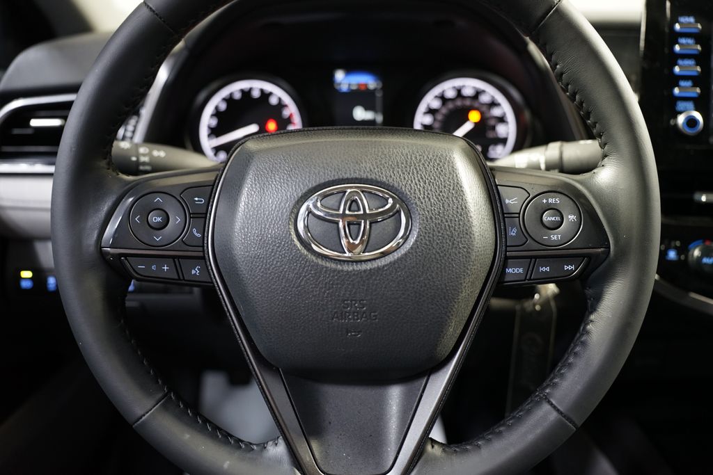 2024 Toyota Camry SE 12