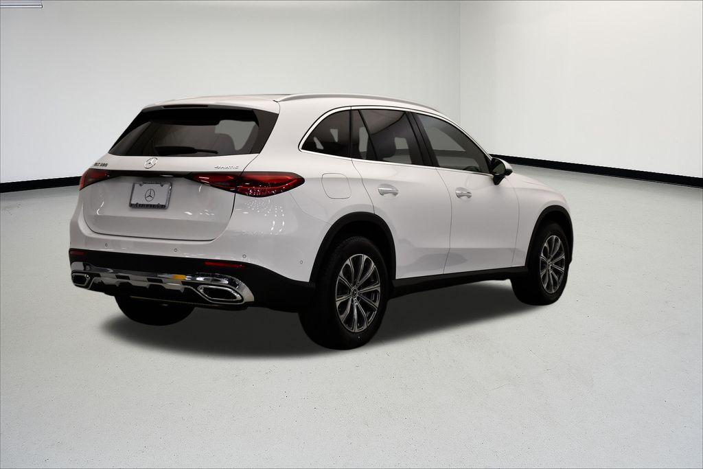 Thumbnail: 2025 Mercedes-Benz GLC - 5