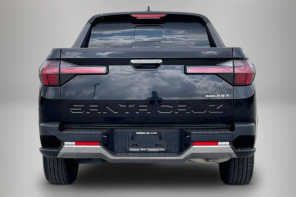 Used 2023 Hyundai Santa Cruz Limited 4D Crew Cab