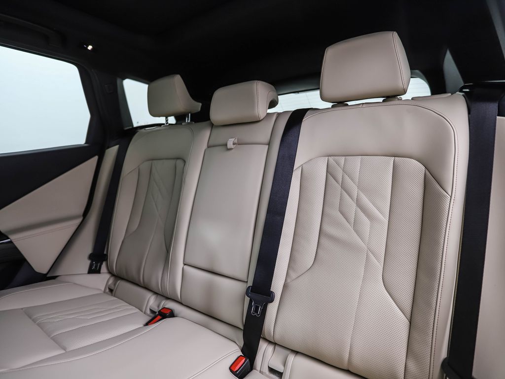 Thumbnail: 2026 BMW X3 - 23