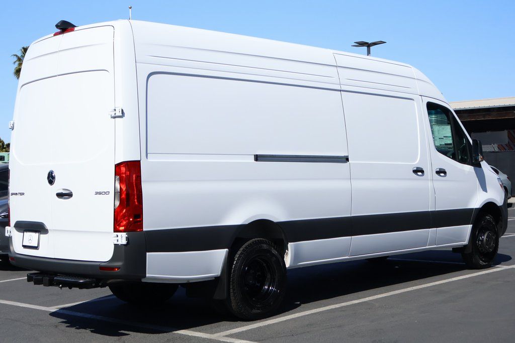 2025 Mercedes-Benz Sprinter 3500 2
