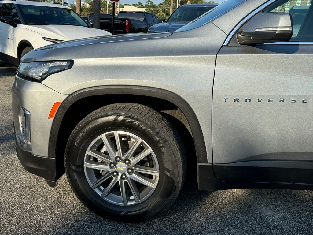 2023 Chevrolet Traverse LT 10