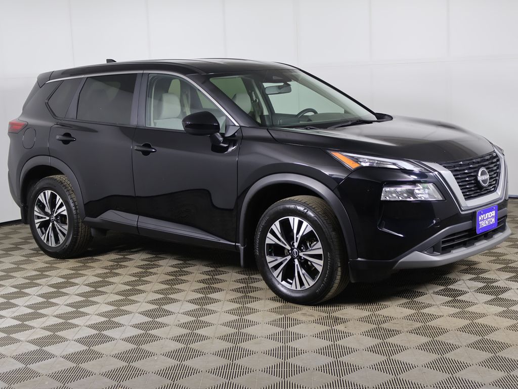 Used 2023 Black Nissan SV image 2