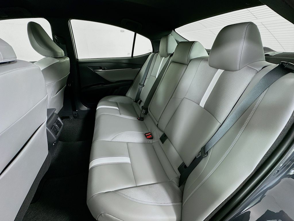 Thumbnail: 2025 Toyota Camry - 23