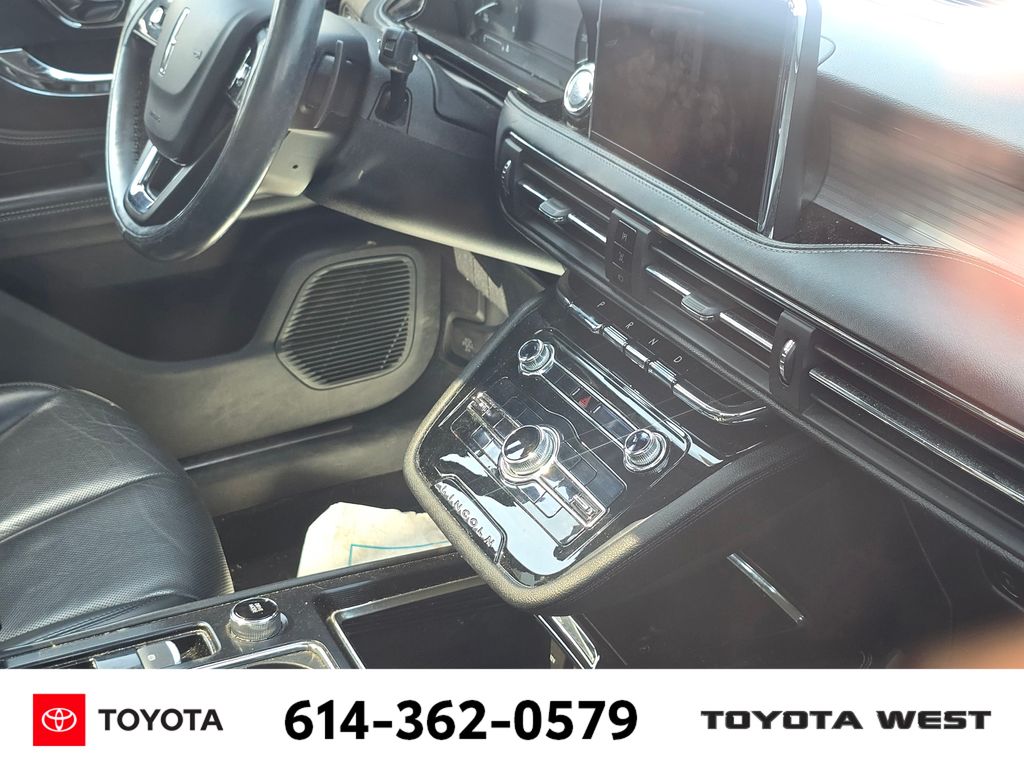 Used 2020 Brown Lincoln Standard image 13