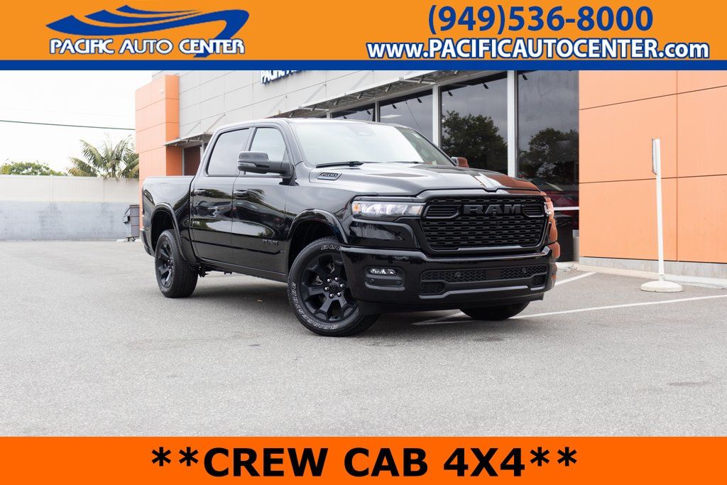 2025 RAM 1500 Big Horn Crew Cab 4WD