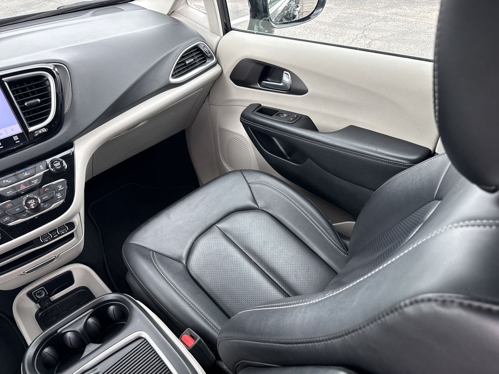 2024 Chrysler Pacifica Touring L Black at Martin Chrysler Dodge Jeep Ram