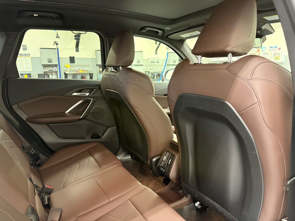 Thumbnail: 2025 BMW X1 - 25