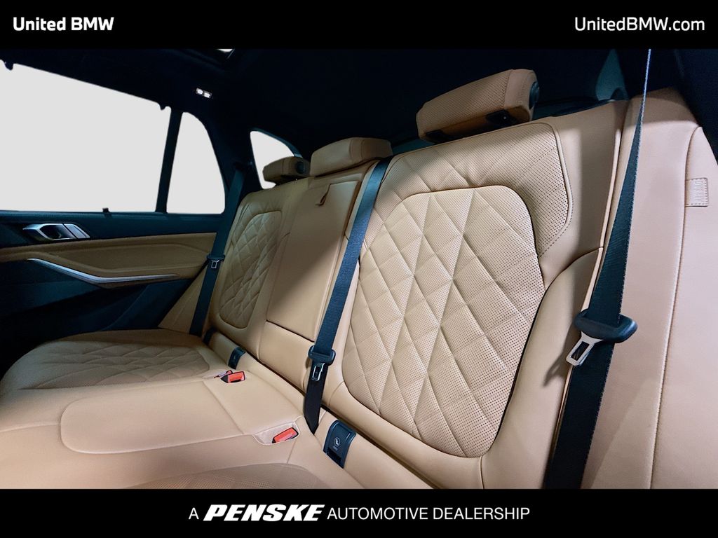 Thumbnail: 2026 BMW X5 - 13