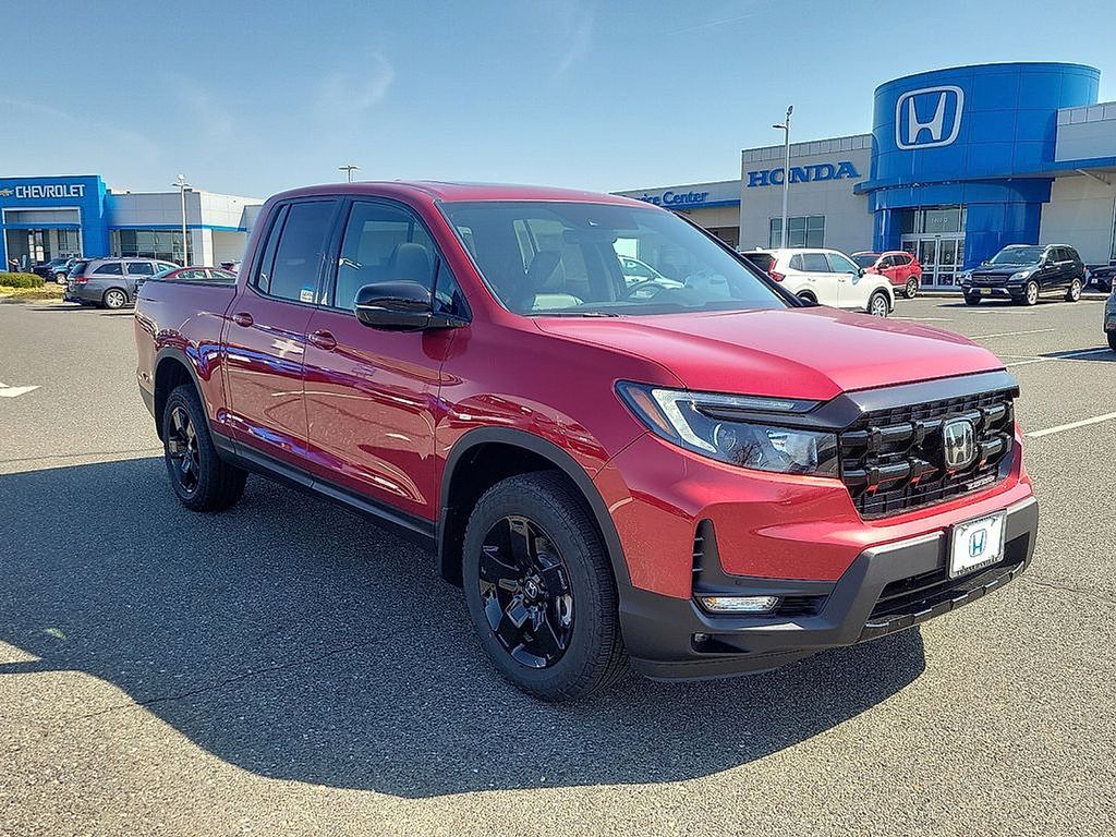 2025 Honda Ridgeline Black Edition 2