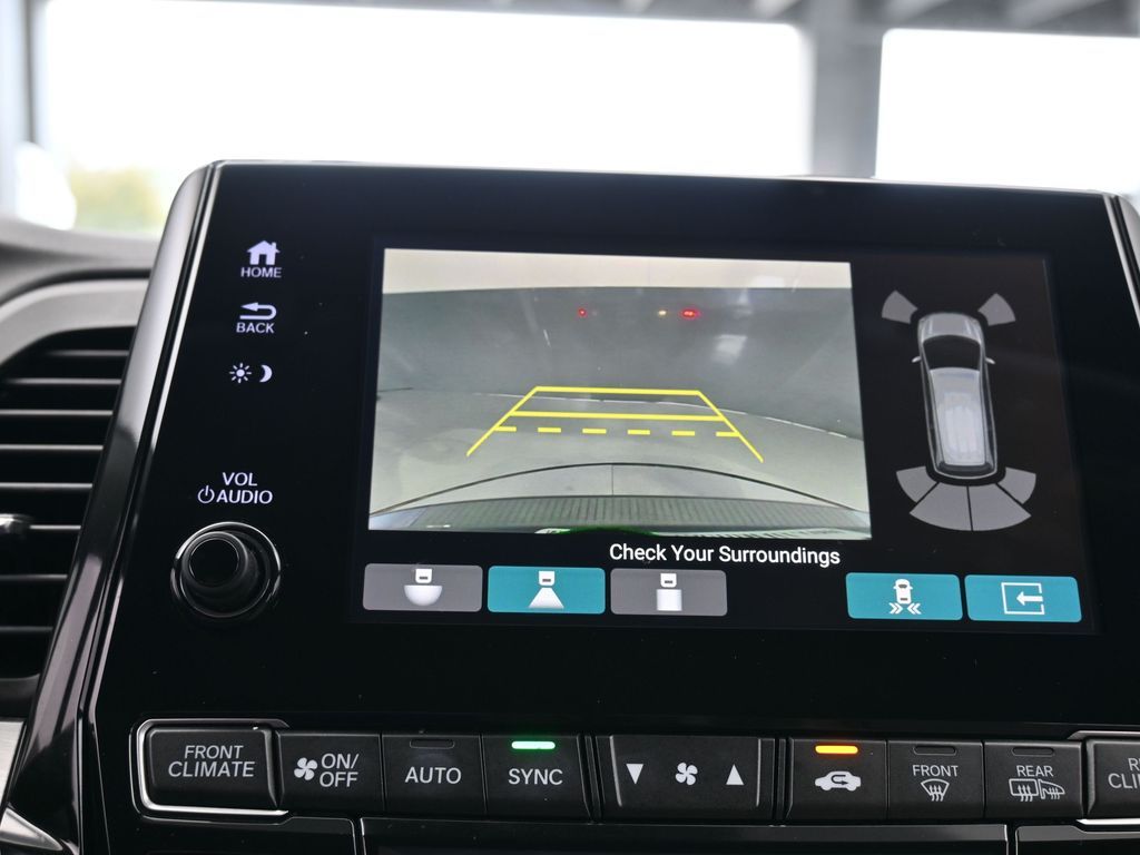 Used 2021  Honda Elite image 24