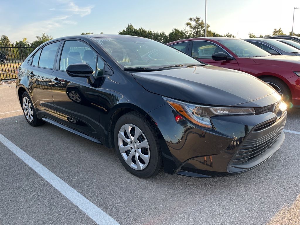 Thumbnail: 2023 Toyota Corolla - 2